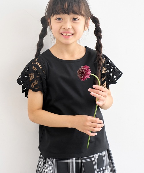 ROPE' PICNIC（ロペピクニック）の「【KIDS】リンクコーデ/袖レースカットトップス（Tシャツ/カットソー・キッズ・ブルー/ブラック/ホワイト・110/120/130/140/150）」の5枚目の写真