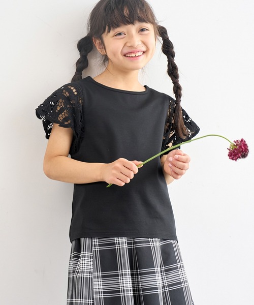 ROPE' PICNIC（ロペピクニック）の「【KIDS】リンクコーデ/袖レースカットトップス（Tシャツ/カットソー・キッズ・ブルー/ブラック/ホワイト・110/120/130/140/150）」の6枚目の写真