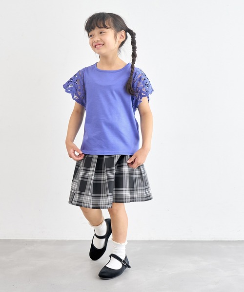 ROPE' PICNIC（ロペピクニック）の「【KIDS】リンクコーデ/袖レースカットトップス（Tシャツ/カットソー・キッズ・ブルー/ブラック/ホワイト・110/120/130/140/150）」の10枚目の写真