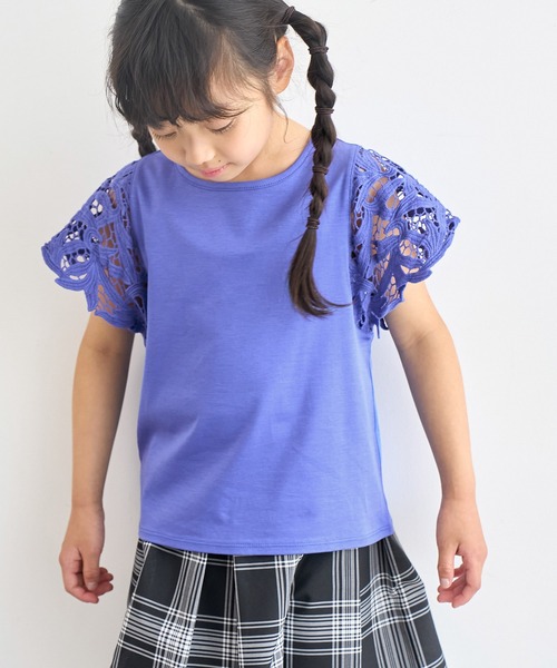 ROPE' PICNIC（ロペピクニック）の「【KIDS】リンクコーデ/袖レースカットトップス（Tシャツ/カットソー・キッズ・ブルー/ブラック/ホワイト・110/120/130/140/150）」の11枚目の写真