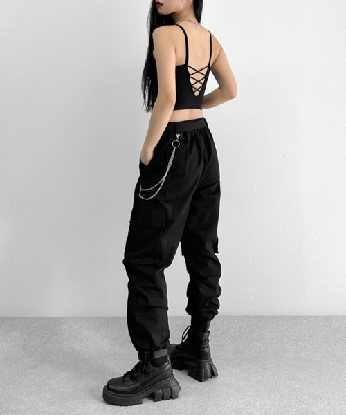 LVEU.(ラブユ.)の「Back lace-up design bra top / バックレースアップデザインブラトップ(キャミソール・レディース・ブラック・FREE)」の12枚目の写真