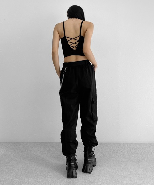LVEU.(ラブユ.)の「Back lace-up design bra top / バックレースアップデザインブラトップ(キャミソール・レディース・ブラック・FREE)」の4枚目の写真