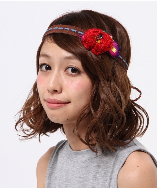 チャイハネ(チャイハネ)の「【チャイハネ】ボヘミアンフラワーヒッピーヘアバンド(ヘアバンド・レディース・ブルー/グリーン/レッド/オレンジ・FREE)」の3枚目の写真