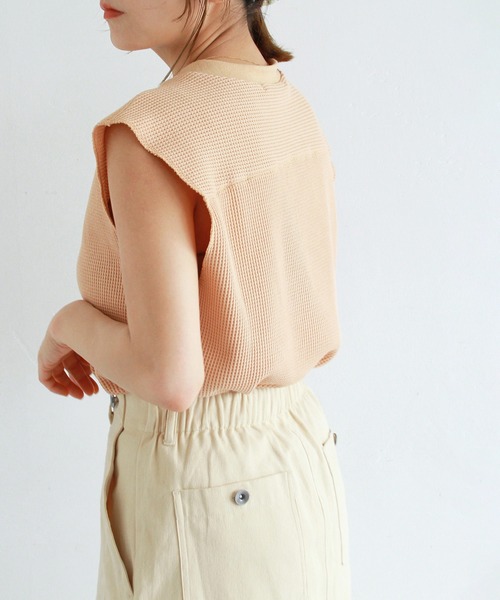 Crisp（クリスプ）の「ヘンリーフレンチワッフルTシャツ（Tシャツ/カットソー・レディース・コーラルピンク/アイボリー・FREE）」の16枚目の写真