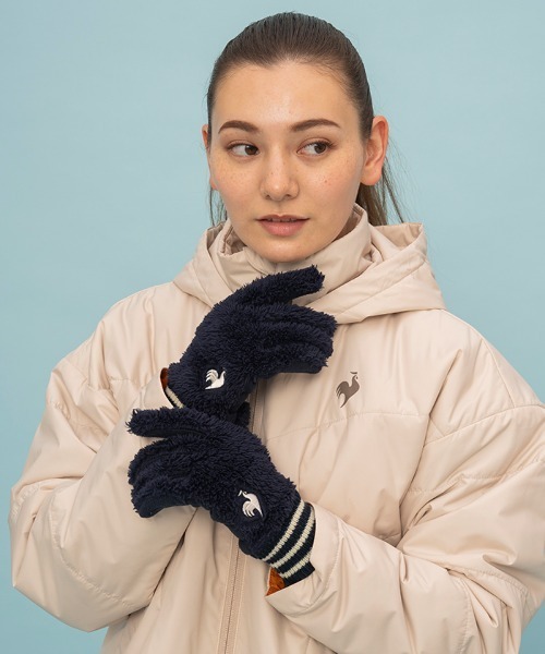 le coq sportif(ルコックスポルティフ)の「ボアグローブ(手袋・メンズ・ブラック/ベージュ/ネイビー・L/M)」の3枚目の写真