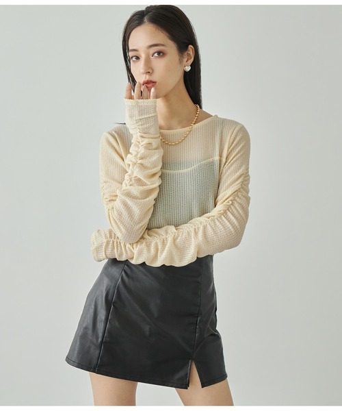 ANAP(アナップ)の「袖シャーリングトップス(Tシャツ/カットソー・レディース・アイボリー/オレンジ/ブラック・FREE)」の6枚目の写真