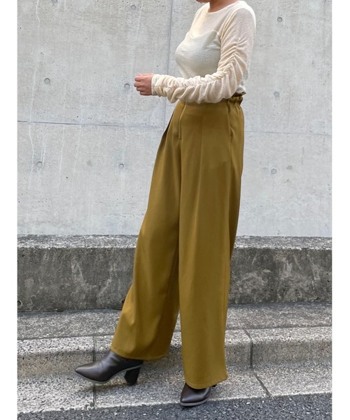 ANAP(アナップ)の「袖シャーリングトップス(Tシャツ/カットソー・レディース・アイボリー/オレンジ/ブラック・FREE)」の4枚目の写真