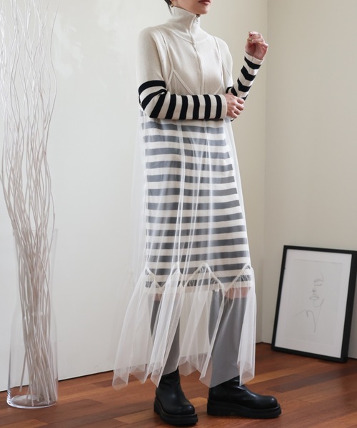 ULEULA(ウルア)の「チュールロングキャミワンピース(ワンピース・レディース・アイボリー/ブラック・FREE)」の13枚目の写真