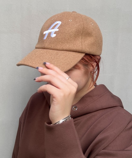 un dix cors（アンディコール）の「刺繍入りメルトンキャップ（キャップ・レディース・キャメル/ボルドー・FREE）」の15枚目の写真