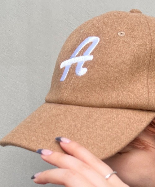 un dix cors（アンディコール）の「刺繍入りメルトンキャップ（キャップ・レディース・キャメル/ボルドー・FREE）」の16枚目の写真