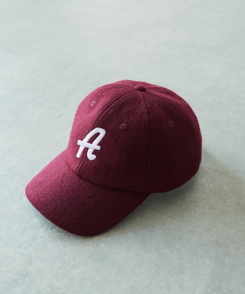 un dix cors（アンディコール）の「刺繍入りメルトンキャップ（キャップ・レディース・キャメル/ボルドー・FREE）」の3枚目の写真