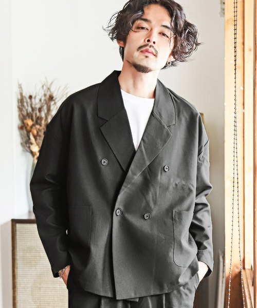 新品未使用 LOUNGEDRESS ダブルテーラードジャケット 完売品 値下！