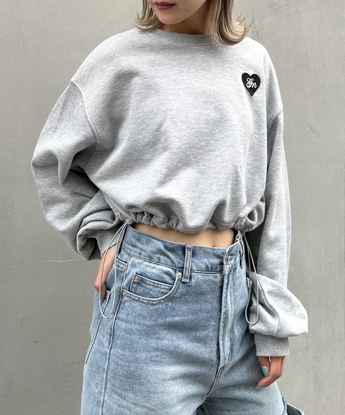 INGNI(イング)の「胸ワッペンハートロゴスウェットプルオーバー(スウェット・レディース・アイボリー/グレー/オートミール/ブラック・M)」の18枚目の写真