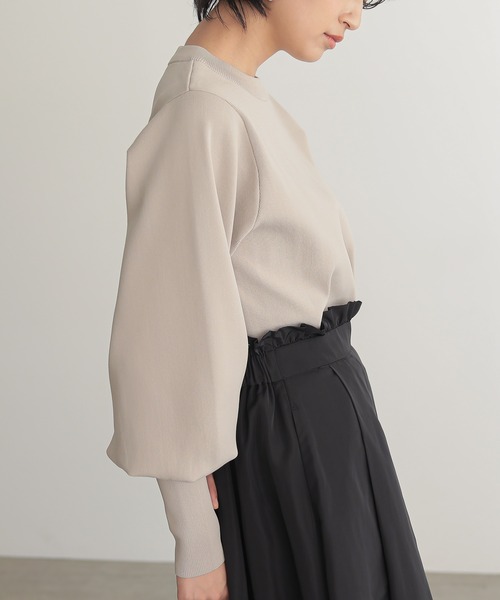 for/c（フォーシー）の「[新色追加]ロングリブボリューム袖ニットプルオーバー【サスティナブル】（ニット/セーター・レディース・アイボリー/ブラック/グレー/ベージュ/ネイビー/オフホワイト/ブラウン/ライトグリーン・LL/M/L）」の19枚目の写真