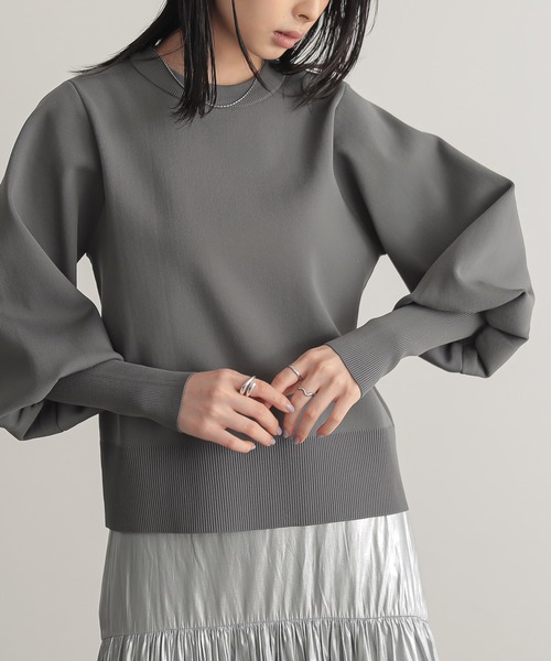 【新品・未使用】ボリュームスリーブロンパース【GRAY】 ボリュームスリーブロンパース【GRAY】 – ELLIE