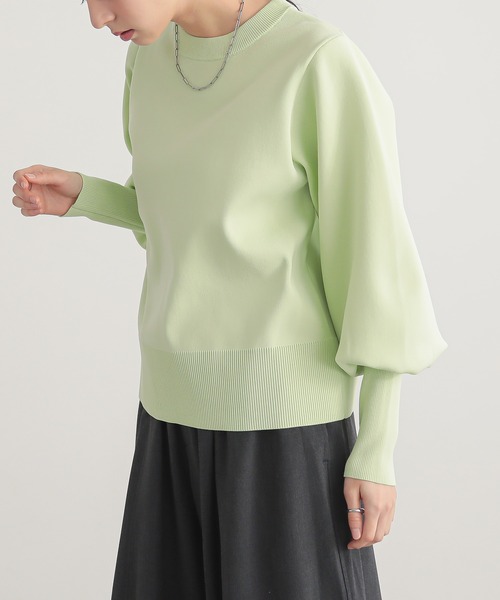 for/c（フォーシー）の「[新色追加]ロングリブボリューム袖ニットプルオーバー【サスティナブル】（ニット/セーター・レディース・アイボリー/ブラック/グレー/ベージュ/ネイビー/オフホワイト/ブラウン/ライトグリーン・LL/M/L）」の13枚目の写真