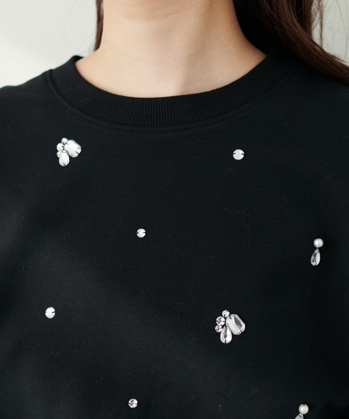 natural couture（ナチュラルクチュール）の「ビジュー×パールショート丈裏起毛プルオーバー（Tシャツ/カットソー・レディース・ブラック/オフホワイト/グレー・FREE）」の13枚目の写真