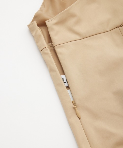 MILKFED.（ミルクフェド）の「JUMPER SKIRT（ワンピース・レディース・ブラック/グリーン/ベージュ・ONE SIZE）」の8枚目の写真