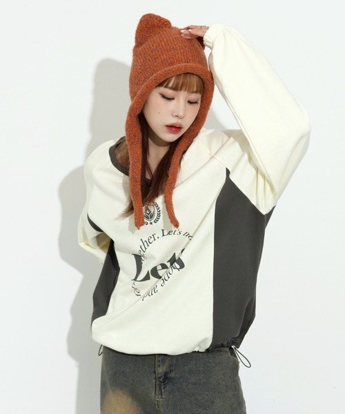 FOLLOWIN（フォロウィン）の「[UNISEX] [6clolor] Y2KティーンコアレタリングVネックスウェットパーカー（パーカー・レディース・クリーム/ブラック/アイボリー/カーキ/ライトブルー/ブラウン・FREE）」の13枚目の写真