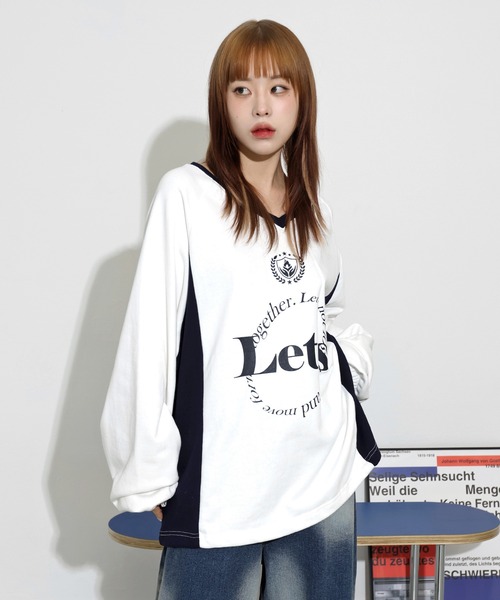 FOLLOWIN（フォロウィン）の「[UNISEX] [6clolor] Y2KティーンコアレタリングVネックスウェットパーカー（パーカー・レディース・クリーム/ブラック/アイボリー/カーキ/ライトブルー/ブラウン・FREE）」の18枚目の写真