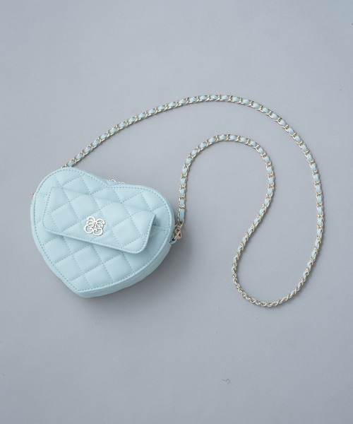 Seemi. byNICECLAUP（ シーミーバイナイスクラップ）の「【Seemi.】Seemiハートキルティングポシェット（ショルダーバッグ・レディース・ブラック/レッド/アイボリー/ホワイト系その他/ベージュ/サックスブルー・FREE）」の5枚目の写真
