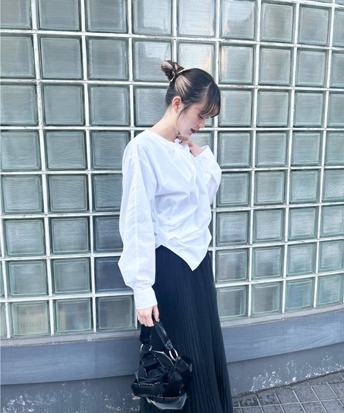 JNBY(ジェーエヌビーワイ)の「Knotted Cotton-poplin Shirt(シャツ/ブラウス・レディース・ブルー/ホワイト・38/40)」の15枚目の写真
