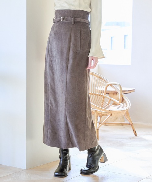 mysty woman(ミスティウーマン)の「ベルテッドハイウエストナロースカート 101950(スカート・レディース・ブラウン/ブラック/モカ・FREE)」の3枚目の写真