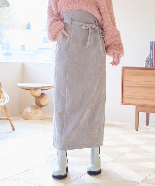 mysty woman(ミスティウーマン)の「ベルテッドハイウエストナロースカート 101950(スカート・レディース・ブラウン/ブラック/モカ・FREE)」の1枚目の写真