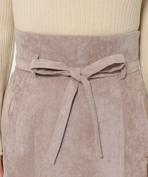 mysty woman(ミスティウーマン)の「ベルテッドハイウエストナロースカート 101950(スカート・レディース・ブラウン/ブラック/モカ・FREE)」の9枚目の写真