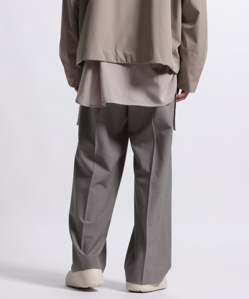 STERNBERG 2タックワイドパンツ ブラック STERNBERG（スタンバーグ）の「STERNBERG/2タックワイドパンツ