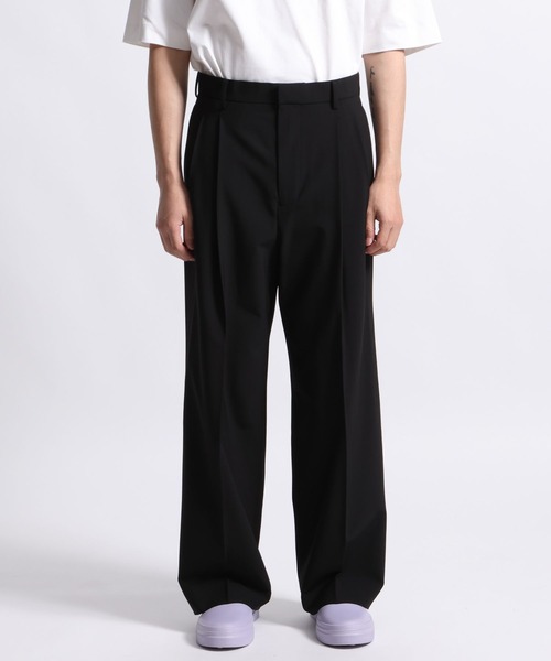 STERNBERG（スタンバーグ）の「STERNBERG/2タックワイドパンツ