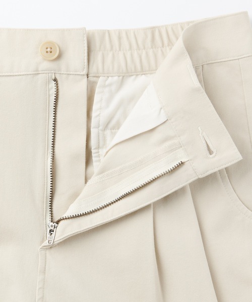 無印良品（ムジルシリョウヒン）の「婦人　縦横ストレッチチノタックワイドパンツ　股下長め（チノパンツ・レディース・チャコールグレー/アイボリー/ネイビー/ダークベージュ・XS/M/S/XL/L）」の10枚目の写真