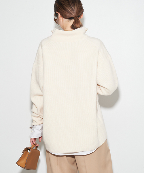 Plage LOOSE TURTLE NECK プルオーバー　シロ Plage LOOSE TURTLE NECK プルオーバー シロ セール】LOOSE TURTLE