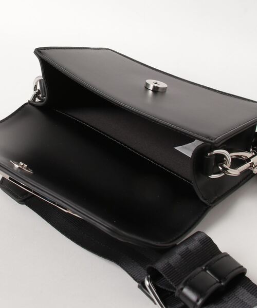 X-girl（エックスガール）の「OVAL LOGO FAUX LEATHER SHOULDER BAG（ショルダーバッグ・レディース・ブラック/オレンジ・ONE SIZE）」の13枚目の写真