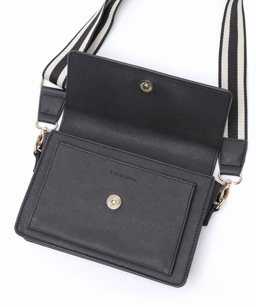 B.C STOCK(ベーセーストック)の「《追加2》ラインテープショルダー(ショルダーバッグ・レディース・ブラック/キャメル・FREE)」の14枚目の写真