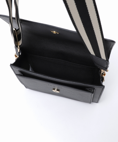 B.C STOCK(ベーセーストック)の「《追加2》ラインテープショルダー(ショルダーバッグ・レディース・ブラック/キャメル・FREE)」の15枚目の写真
