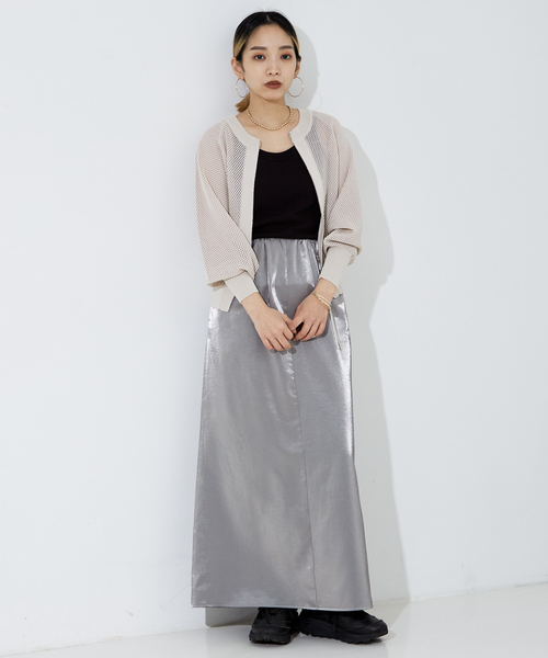 NOMINE(ノミネ)の「【セットアップ着用可】サテンロングスカート(スカート・レディース・シルバー/ブラック・S/M)」の15枚目の写真
