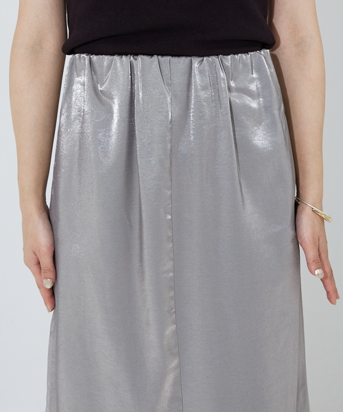NOMINE(ノミネ)の「【セットアップ着用可】サテンロングスカート(スカート・レディース・シルバー/ブラック・S/M)」の5枚目の写真
