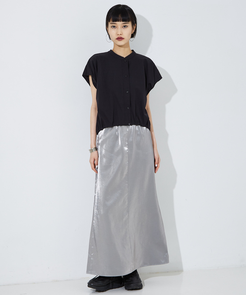 NOMINE(ノミネ)の「【セットアップ着用可】サテンロングスカート(スカート・レディース・シルバー/ブラック・S/M)」の8枚目の写真