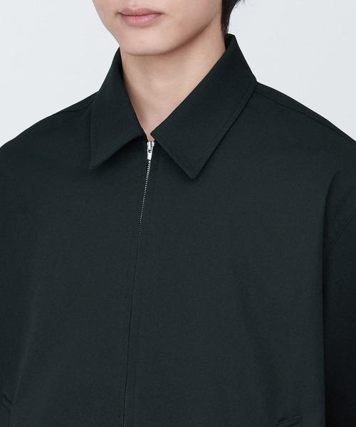 無印良品(ムジルシリョウヒン)の「紳士 撥水ブルゾン(ブルゾン・メンズ・ベージュ系1/ブラック/ダークグレー・S/XL/L/M)」の6枚目の写真