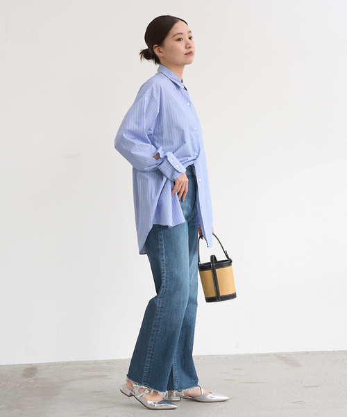 IENA(イエナ)の「【YANUK/ヤヌーク】別注 LEA BOYS ストレートデニムパンツ(デニムパンツ・レディース・コバルトブルー/ブルー・23/22/26/25/24)」の13枚目の写真