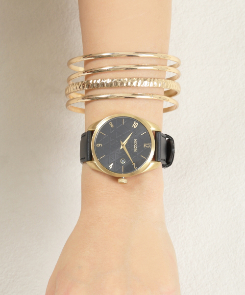 NIXON(ニクソン)の「THE C39 LEATHER(アナログ腕時計・レディース・ブラウン系その他/その他/ブラック×ゴールド/ブラック系その他/ゴールド×ブラウン/ゴールド系その他/その他1/その他2/ゴールド系その他2/ホワイトゴールド・FREE)」の8枚目の写真