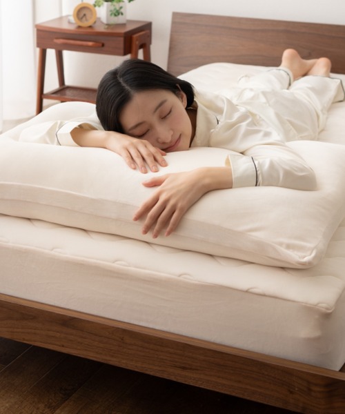 EMOOR（エムール）の「もちふわ触感【至福の睡眠】足まくらにもなる ジャンボまくら（クッション/クッションカバー・レディース・ピンク/ベージュ/アイボリー・FREE）」の11枚目の写真