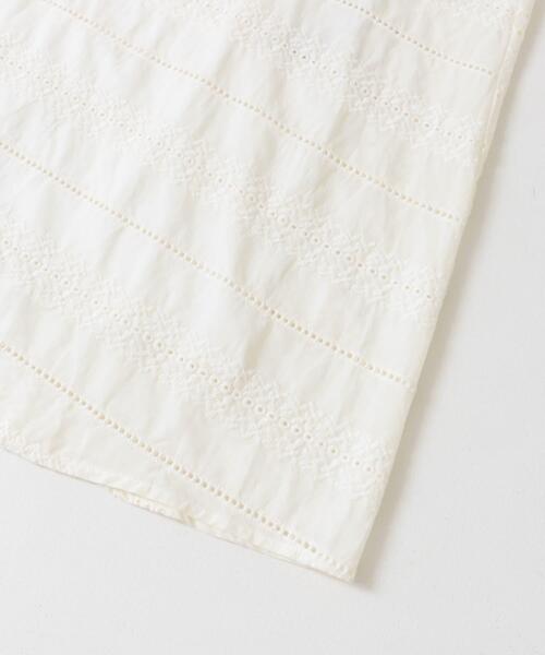 URBAN RESEARCH DOORS(アーバンリサーチドアーズ)の「パッチワークアイレットレースキャミワンピース(ワンピース・レディース・ブラック/オフホワイト・MEDIUM)」の20枚目の写真