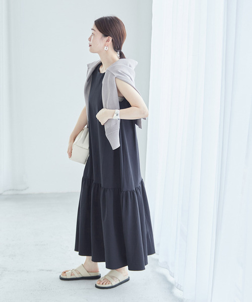 journal standard L'essage(ジャーナルスタンダードレサージュ)の「トリコットジャージーワンピース(ワンピース・レディース・ブラック/ネイビー・FREE)」の15枚目の写真