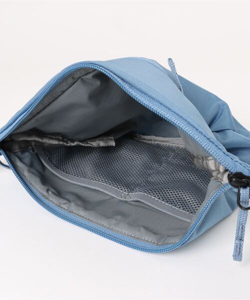THE NORTH FACE(ザノースフェイス)の「【THE NORTH FACE/ザ ノースフェイス】CAPELLA 2(ショルダーバッグ・メンズ・ブラック/ストーン/インディゴブルー/ボルドー/グレー/グリーン/ダークブルー/ブラウン/アイボリー/ブルー・FREE)」の18枚目の写真