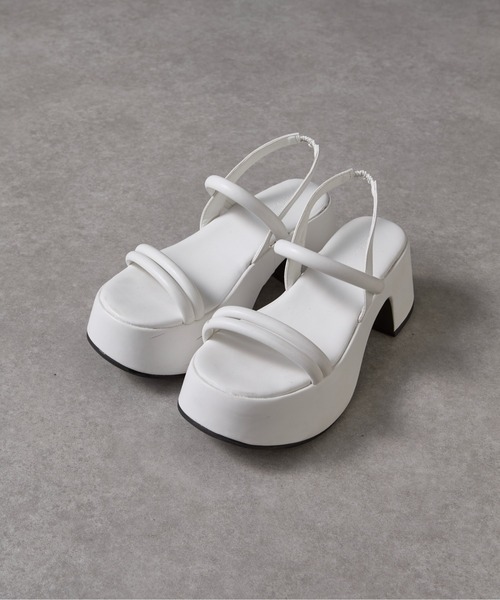 RAY CASSIN（レイカズン）の「チューブベルトサンダル（サンダル・レディース・ホワイト/シルバー/ブラック・LARGE/SMALL/MEDIUM）」の2枚目の写真