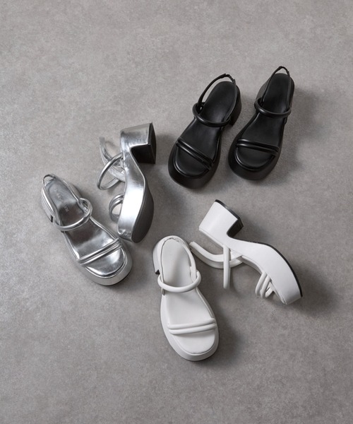 RAY CASSIN（レイカズン）の「チューブベルトサンダル（サンダル・レディース・ホワイト/シルバー/ブラック・LARGE/SMALL/MEDIUM）」の17枚目の写真