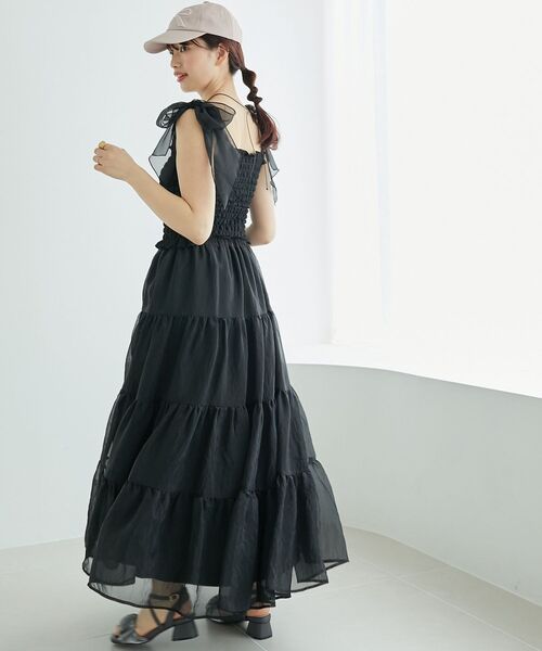 MAJESTIC LEGON（マジェスティックレゴン）の「カップ付肩リボンシャーリングキャミ（キャミソール・レディース・ピンク系その他2/アイボリー/ブルー系その他2/ブラック/ブラック系その他/イエロー系その他・MEDIUM）」の11枚目の写真