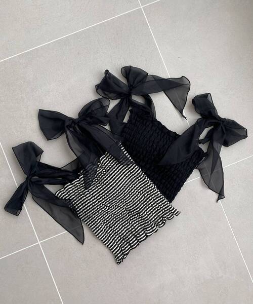 MAJESTIC LEGON（マジェスティックレゴン）の「カップ付肩リボンシャーリングキャミ（キャミソール・レディース・ピンク系その他2/アイボリー/ブルー系その他2/ブラック/ブラック系その他/イエロー系その他・MEDIUM）」の14枚目の写真